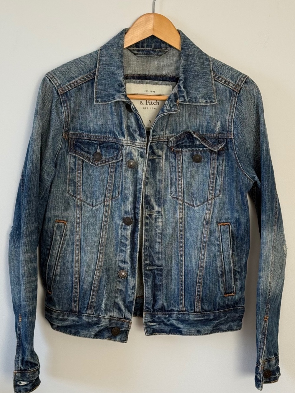 Abercrombie & Fitch trucker jacket sz small men’s
